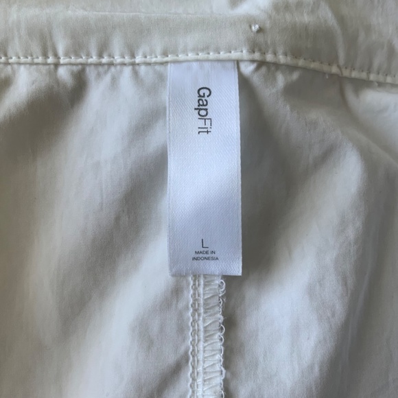 GapFit White Lightweight Outdoor Wind Rain Hooded Jacket size L - Picture 8 of 11